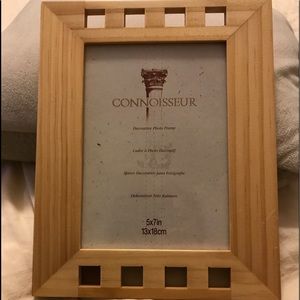 Photo Frame 5x7 Wooden By Connoisseur-blonde wood,